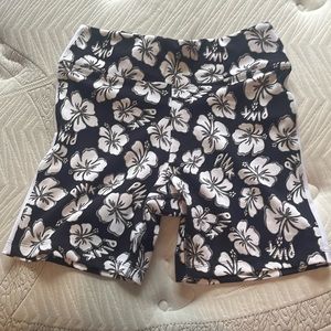 Victoria’s Secret Pink bike shorts
